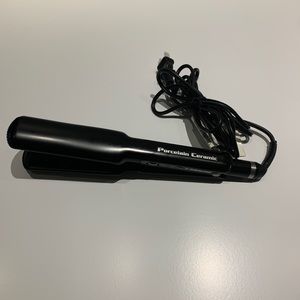 Pre-Owned BaByliss Pro Flat Iron